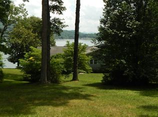 209 Cardinal Ln, Hayesville, NC 28904