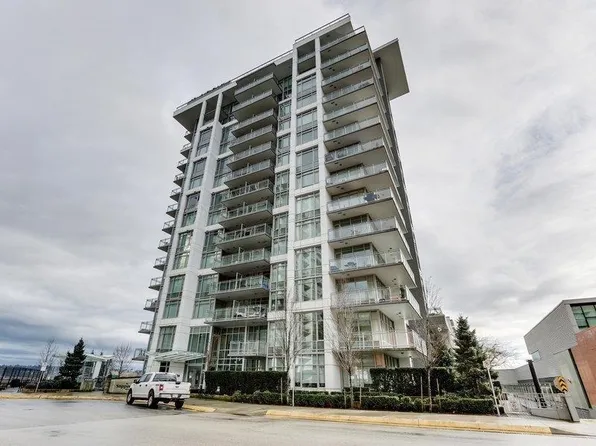 200 Nelsons Cres #203, New Westminster, BC V3L 0H4
