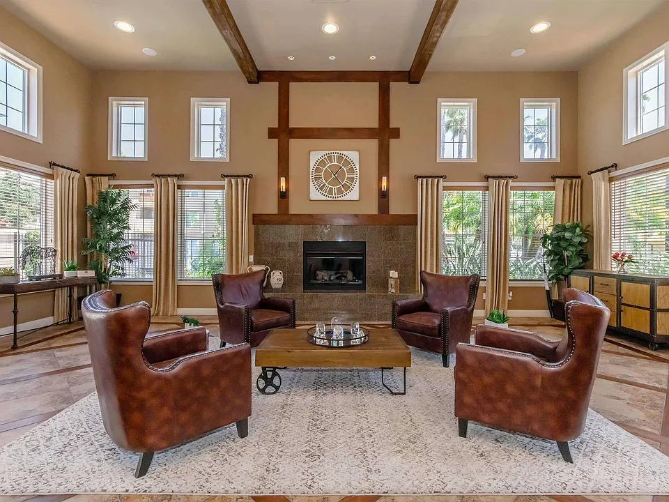 Laurel Vista Apartment Homes