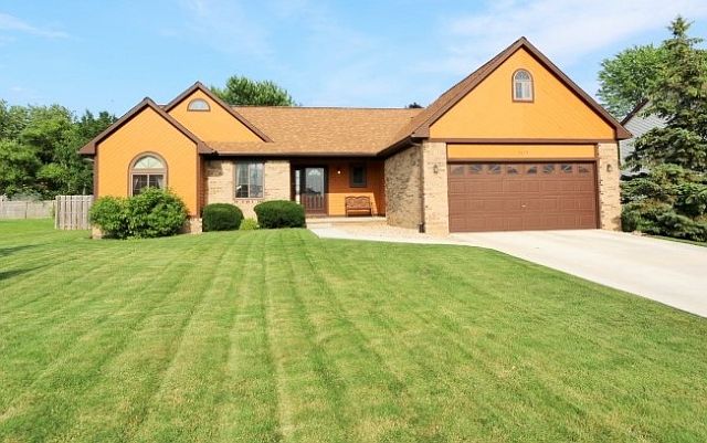 1st image of 5029 Rockwood Dr