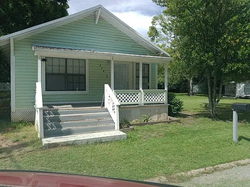 710 Westmead St Photo 1
