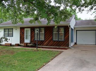 100 N Rainbow Dr, Columbia, MO 65201