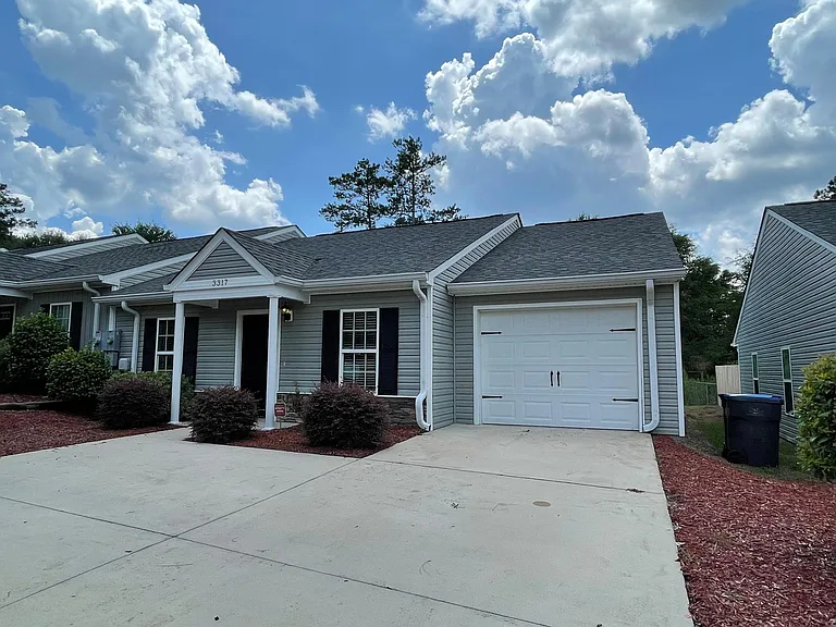 3317 Cushendal Rd #3317 — Photo 1