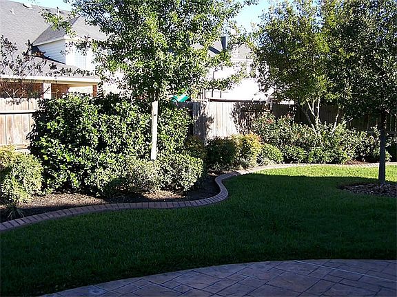 4th image of 3910 Lake Hawkins Ln
