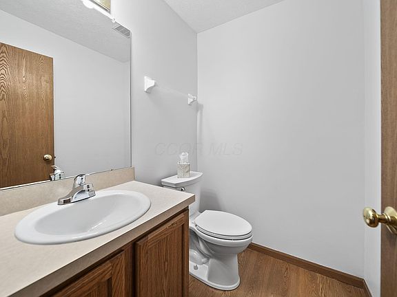 5th image of 191 Knowlton Ct