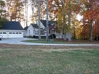 633 Duncan Rd photo 1