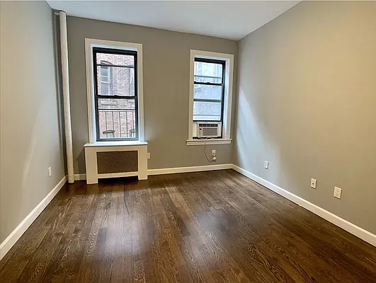 Rented by Tourma Realty LLC | media 18