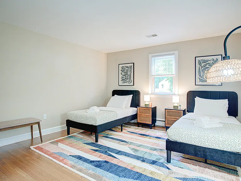 7 Carol Ln — Photo 32