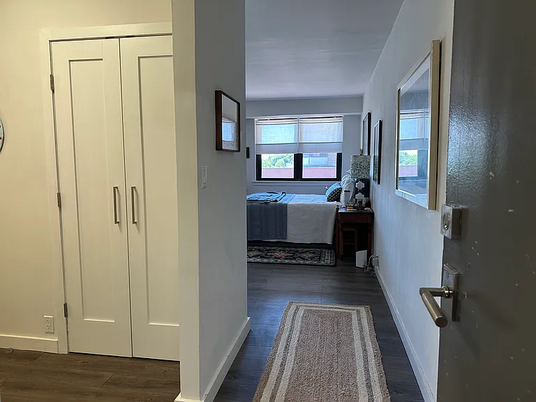 ELK Harbor View LLC — Photo 40