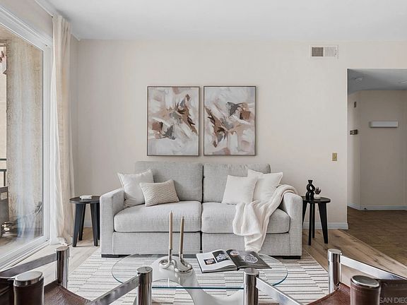 2nd image of 2150 Camino De La Reina Unit 216