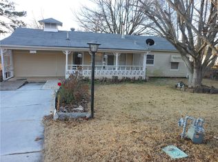 1720 Dechard St, Van Buren, AR 72956