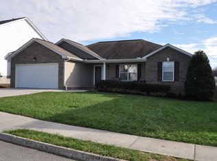6100 Gallant Ln, Knoxville, TN 37918