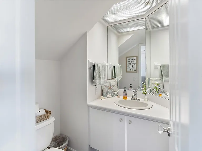 861 Nectar Rd — Photo 25