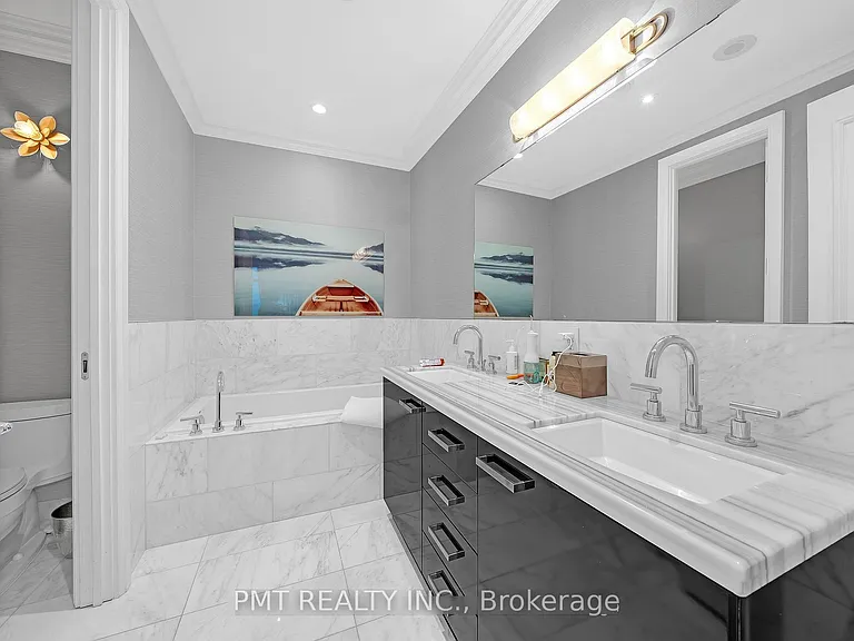 311 Bay St #4106 — Photo 14