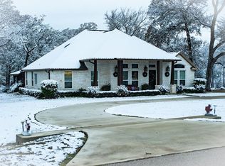 9419 King Oaks Dr, Iola, TX 77861