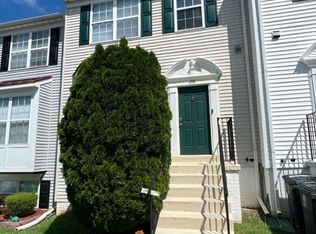 6918 Aquamarine Ct, Capitol Heights, MD 20743