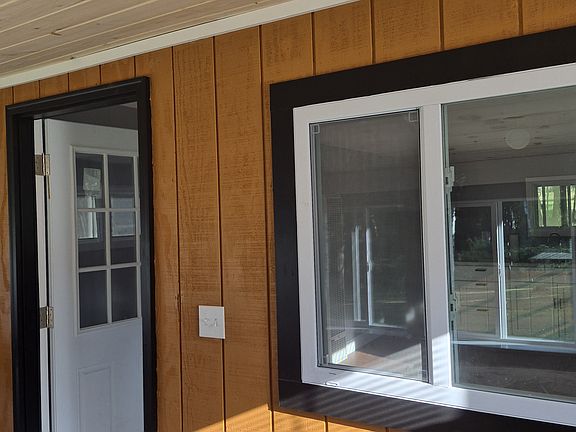 4th image of 531 Pool St #1