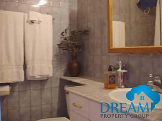 Rented by Dream Property Group LLC | media 2
