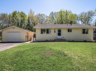 321 Willow Dr SW, Saint Michael, MN 55376