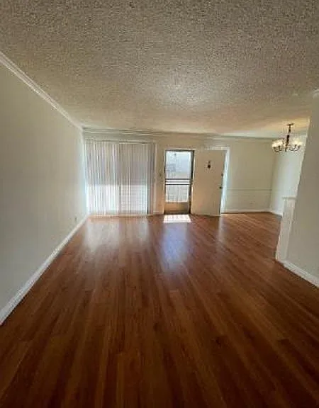 1607 N Harvard Blvd #2 — Photo 1