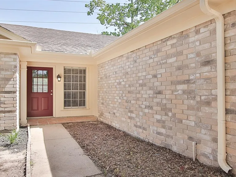 13303 Hampton Falls Dr — Photo 5