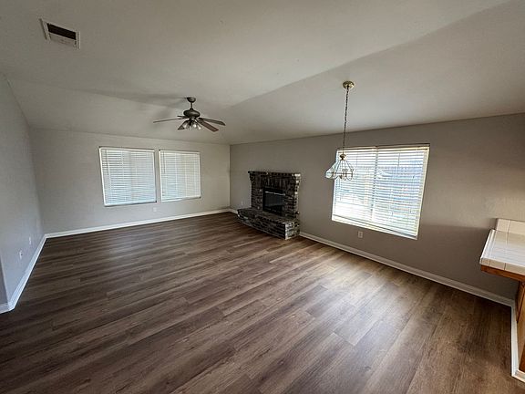 3rd image of 5815 Pine Canyon Dr