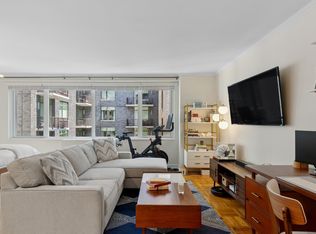 301 E 22nd St APT 11U, Manhattan, NY