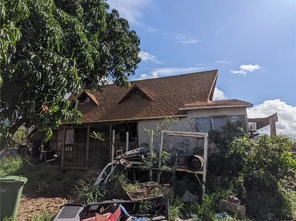 84-374 Ikuone Pl, Waianae, HI 96792