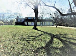 475 E George St, Itasca, IL 60143