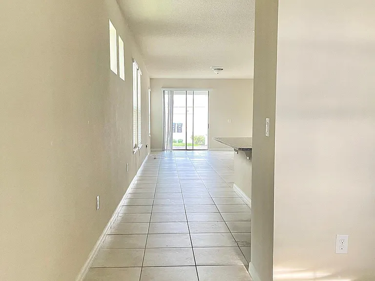 10284 Heronwood Aly — Photo 3