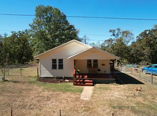 1124 Mitchell Duke Rd, Pontotoc, MS 38863