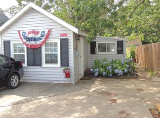 23 Barnes St #R, Wareham, MA 02571