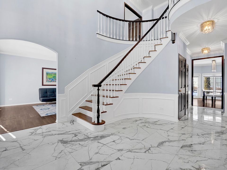 316 S Redfield Ct, Park Ridge, IL 60068 | Zillow