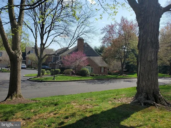 53 Woodard Ct, Doylestown, PA 18901