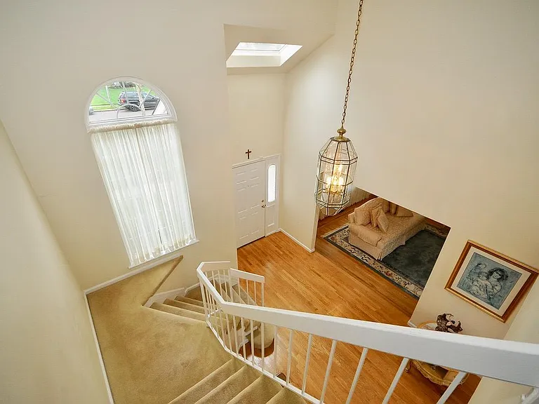 13 Owl Ct — Photo 4