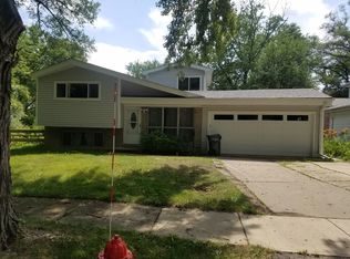 309 Park Dr, Northbrook, IL 60062