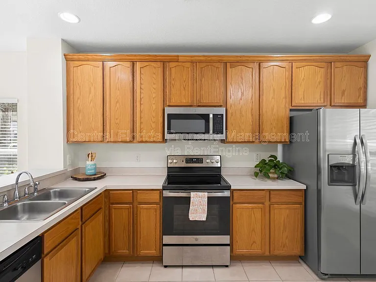 3434 Wilshire Way Rd #1 — Photo 6