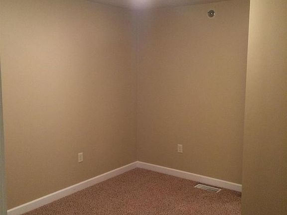 5th image of 2054 Lambertson Ln APT 6