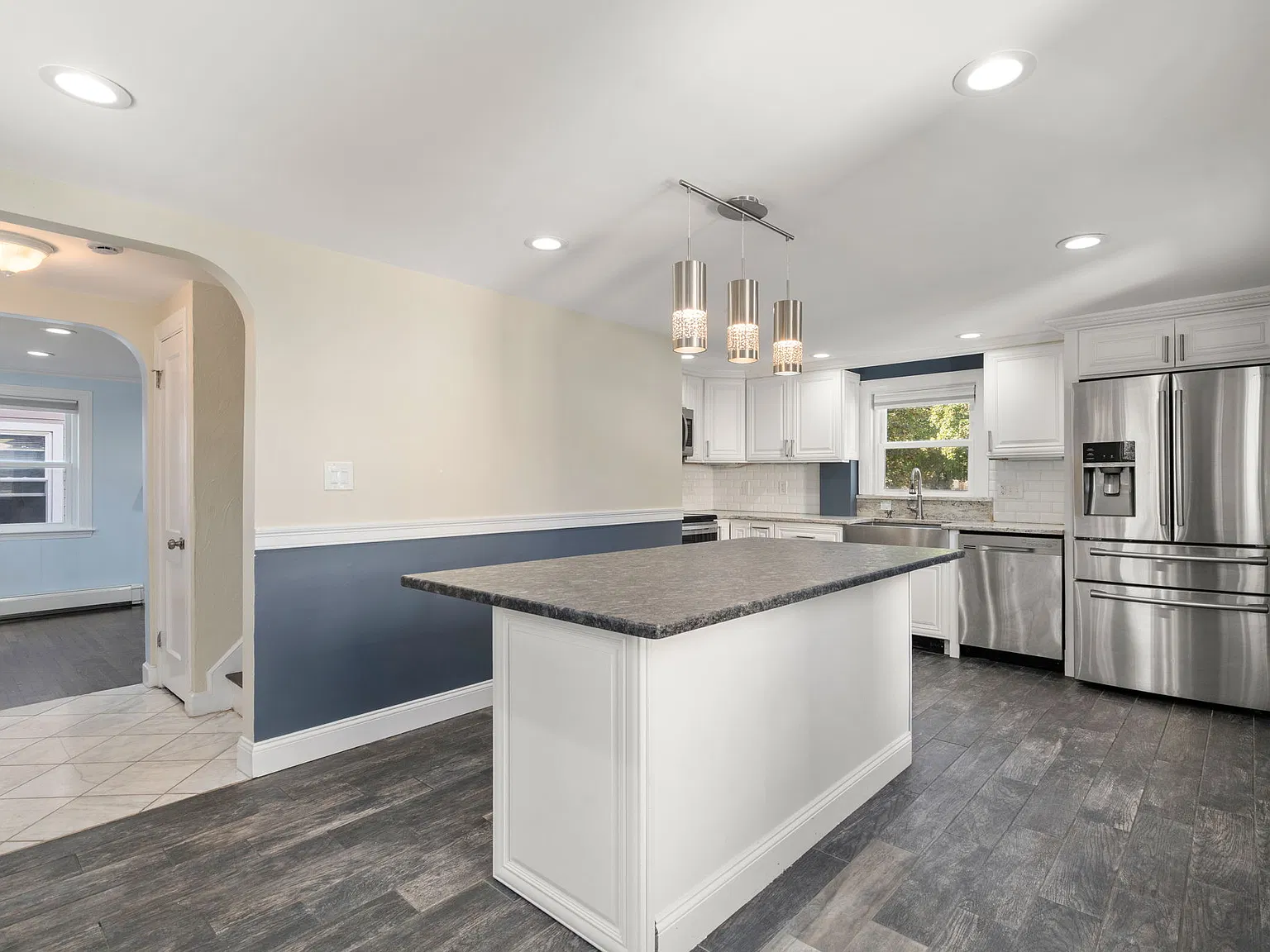 3 bed, 1748 sqft, $3,800 — Photo 3