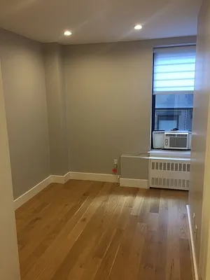 Rented by AD Real Estate Investors | media 13