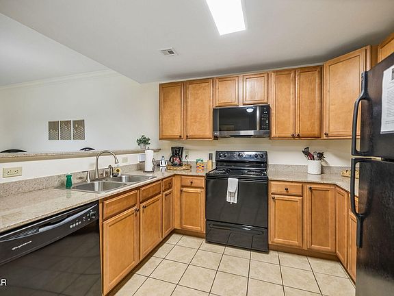 4th image of 124 Plaza Dr #5106