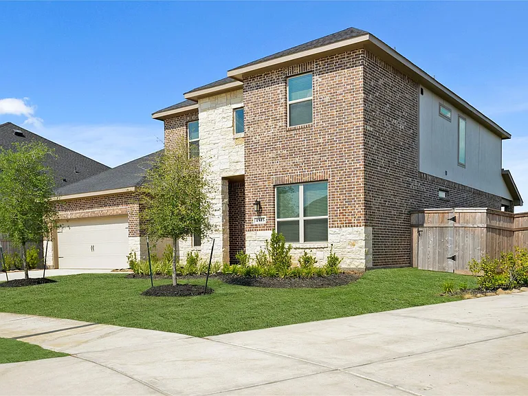 4535 Windmill Landing Ln — Photo 3
