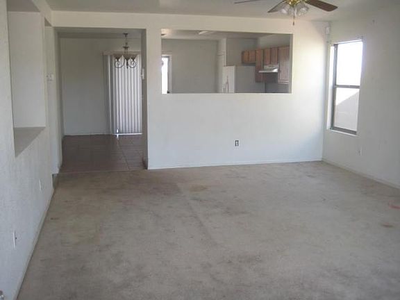 2nd image of 11618 W WINDROSE Avenue