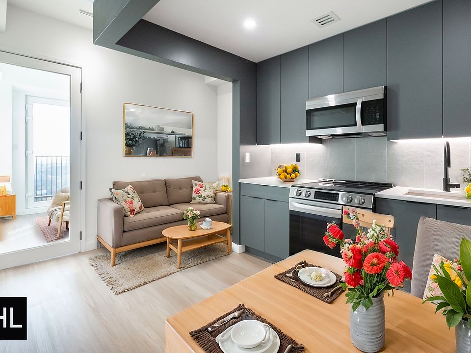 1st image of 931 Carroll St #409