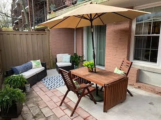 Sold by REMAX Elite | media 22