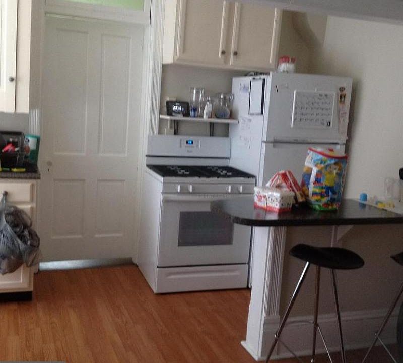 2nd image of 49 S Franklin St