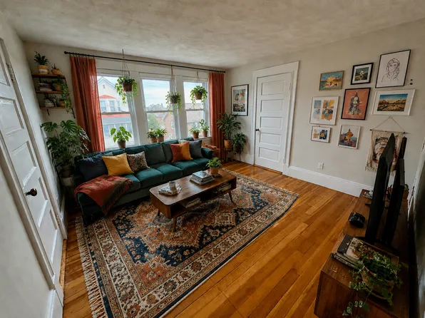 12 Hill St, Somerville, MA