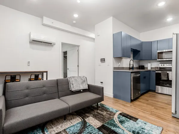 (undisclosed Address), Columbus, OH 43215