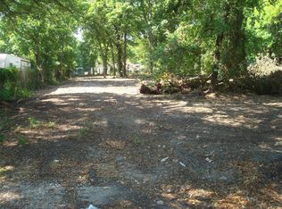 2410 Pine Tree Dr, Houston, TX 77093