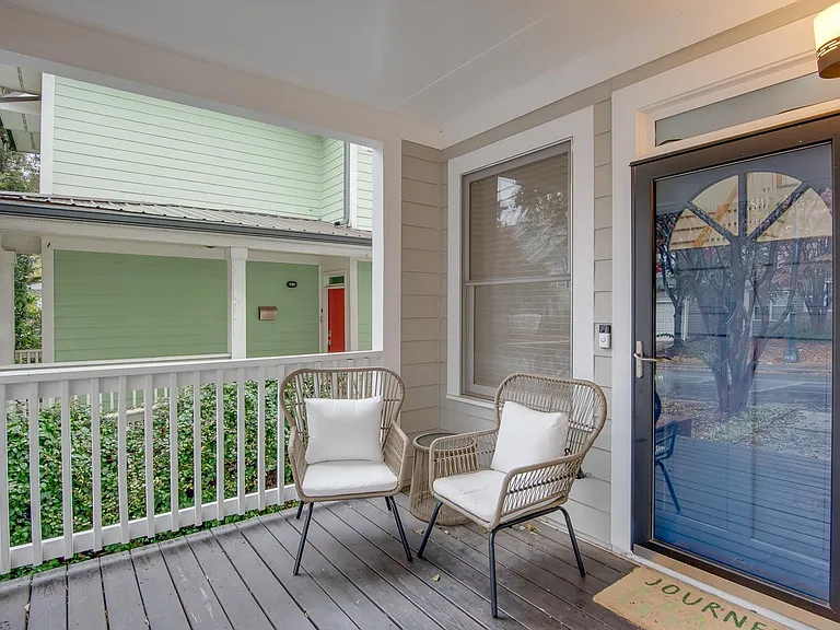 77 Hammock Pl SE — Photo 4